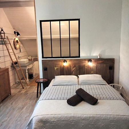 Chambre Telma 2 Pers Avec Piscine "Mon Lit Au Pre" Couples Ou Femmes Seulement Pontours Exterior foto